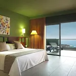 Adrian Roca Nivaria 5*