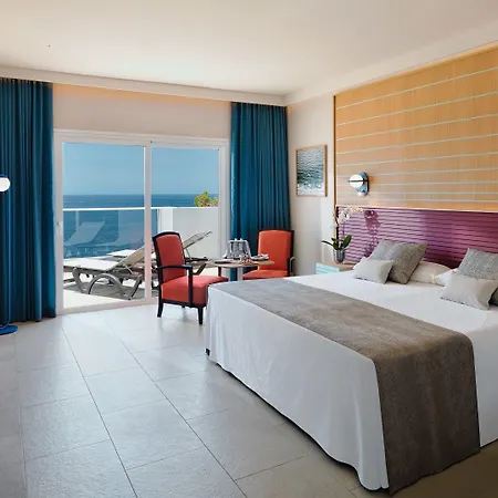 Adrián Roca Nivaria 5*