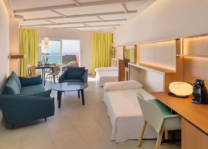 Hotel Adrián Roca Nivaria 5*