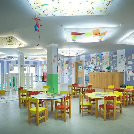 Adrián Roca Nivaria Costa Adeje (Tenerife)