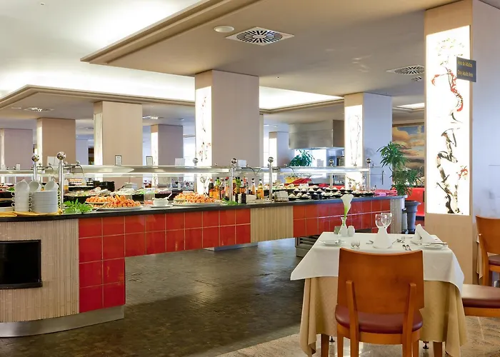 Adrian Roca Nivaria Hotell 5*